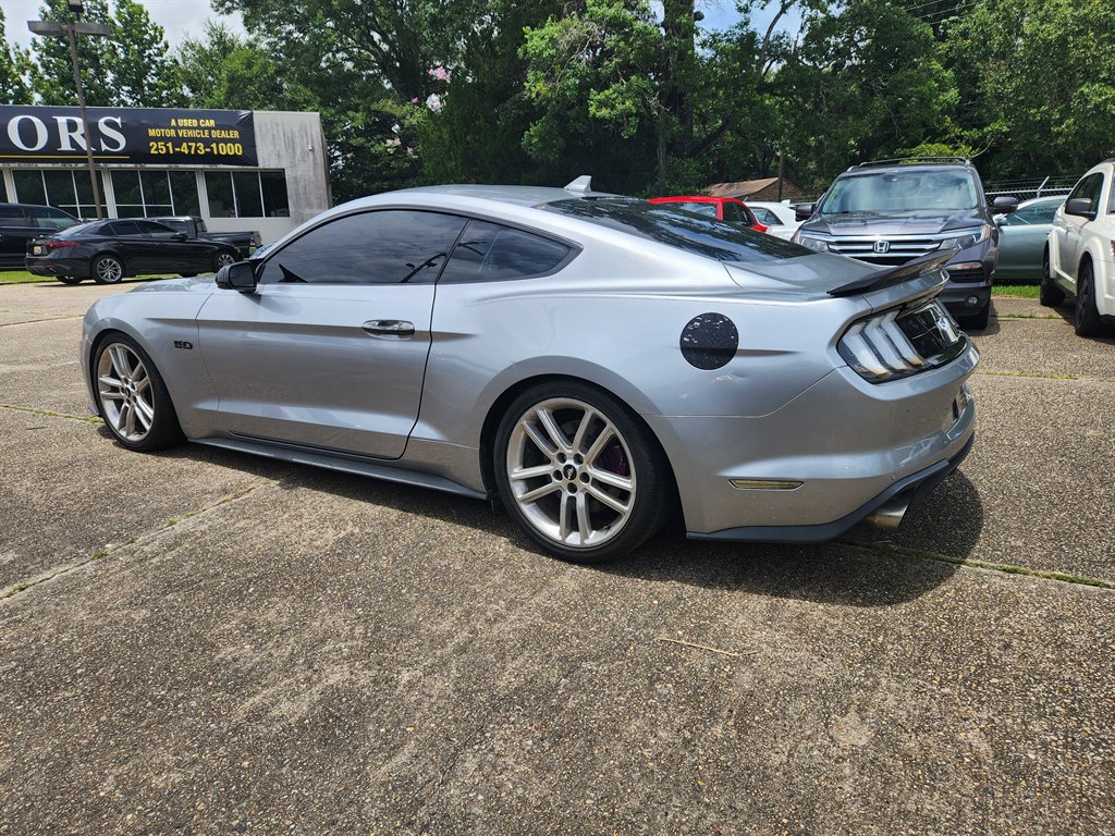 2020 Ford Mustang - $27,995
