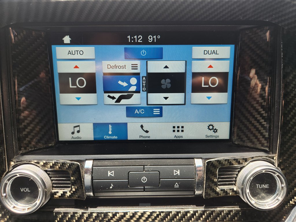 2020 Ford Mustang - $27,995