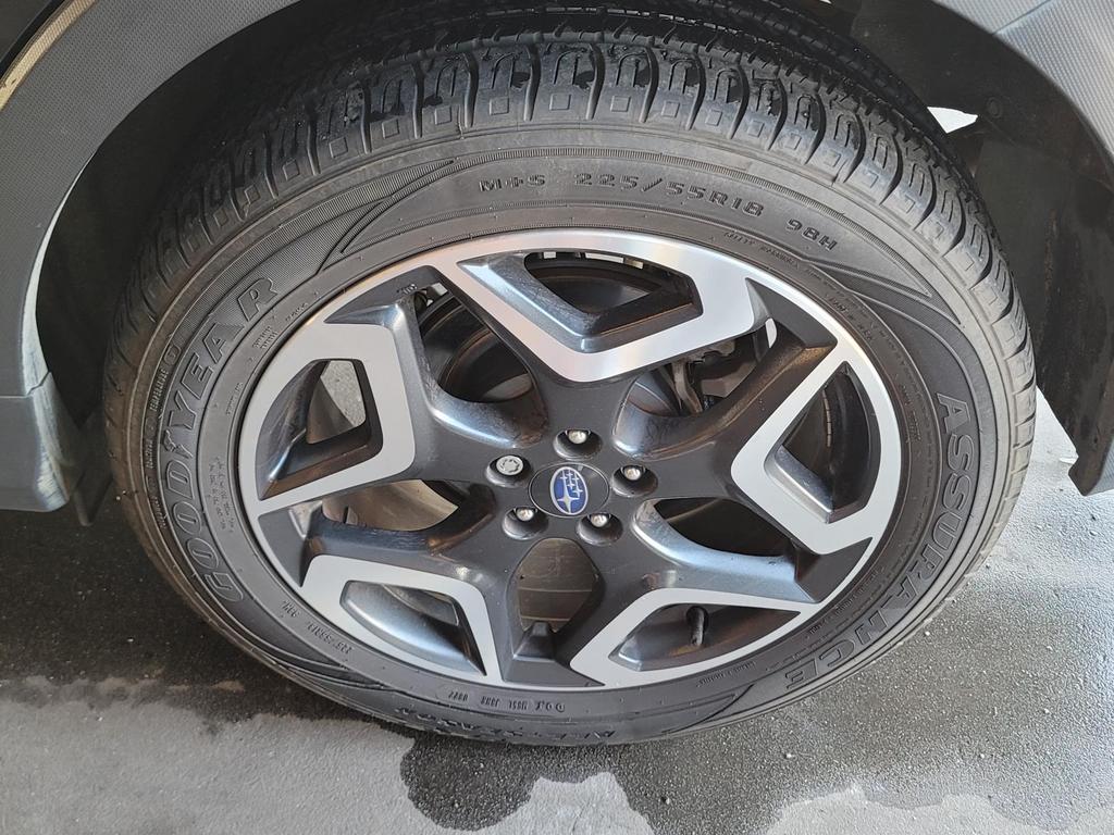 2019 Subaru Crosstrek Limited photo