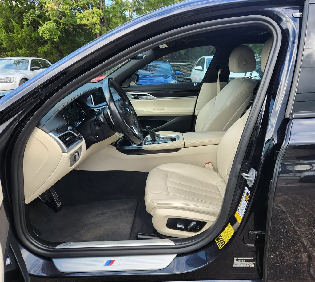 2019 BMW 740i - $24,995