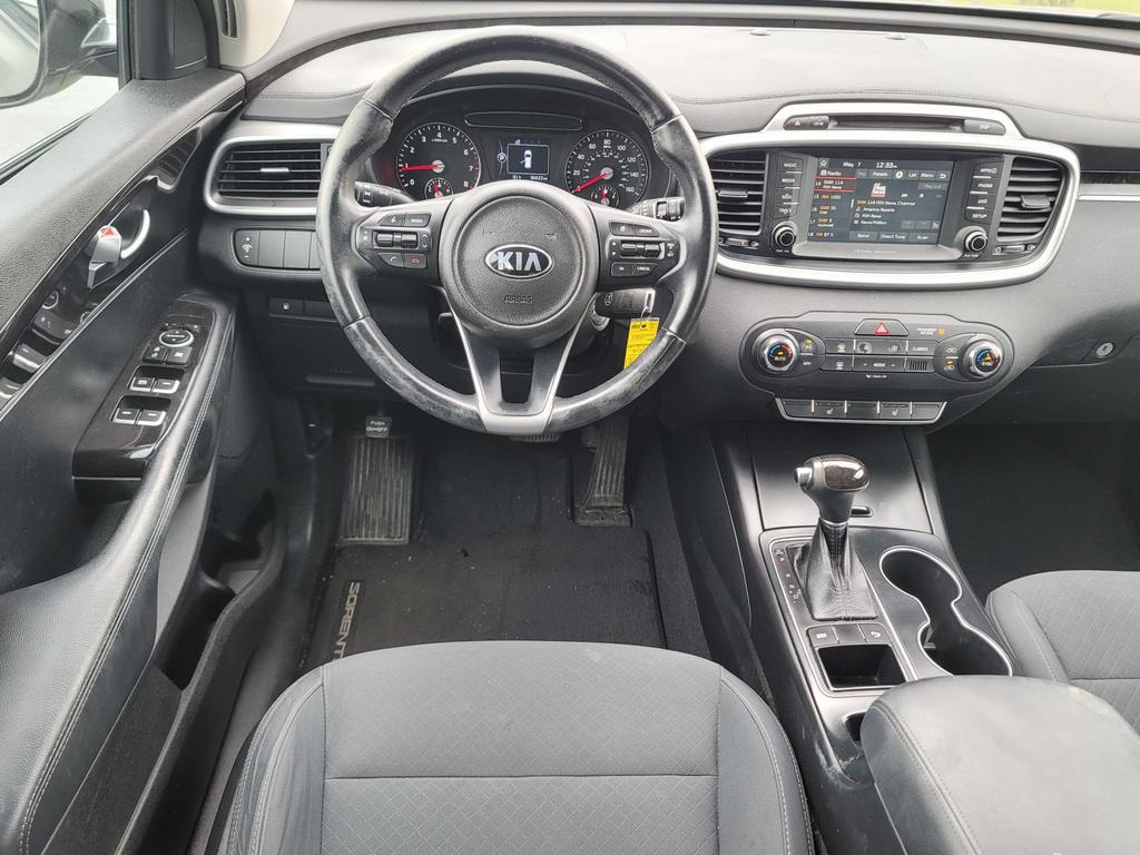 2017 Kia Sorento LX photo