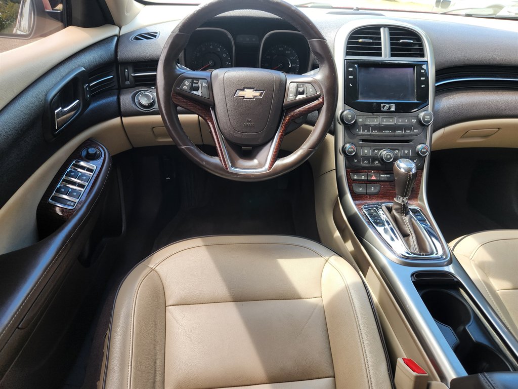 2013 Chevrolet Malibu - $9,995