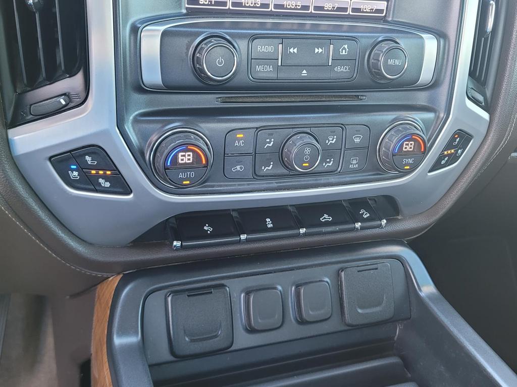 2018 GMC Sierra 1500 SLT photo