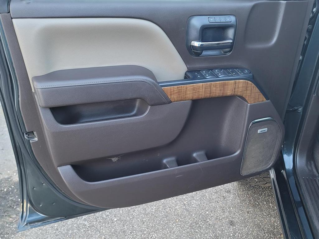 2018 GMC Sierra 1500 SLT photo