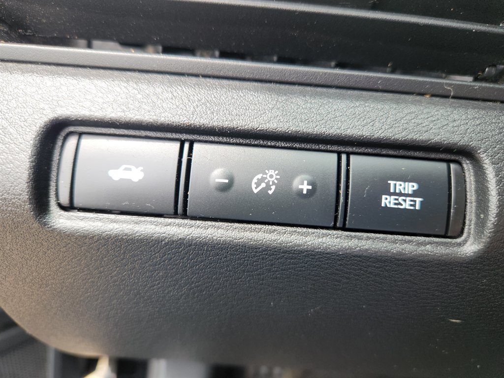 2023 Nissan Altima - $17,800