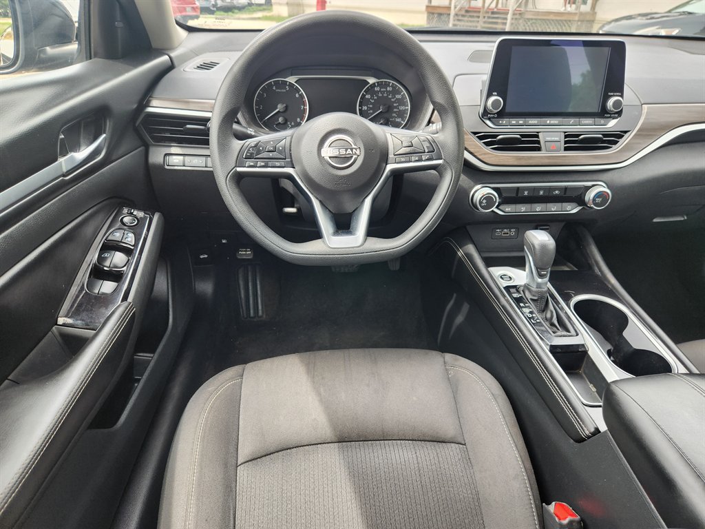 2023 Nissan Altima - $17,800