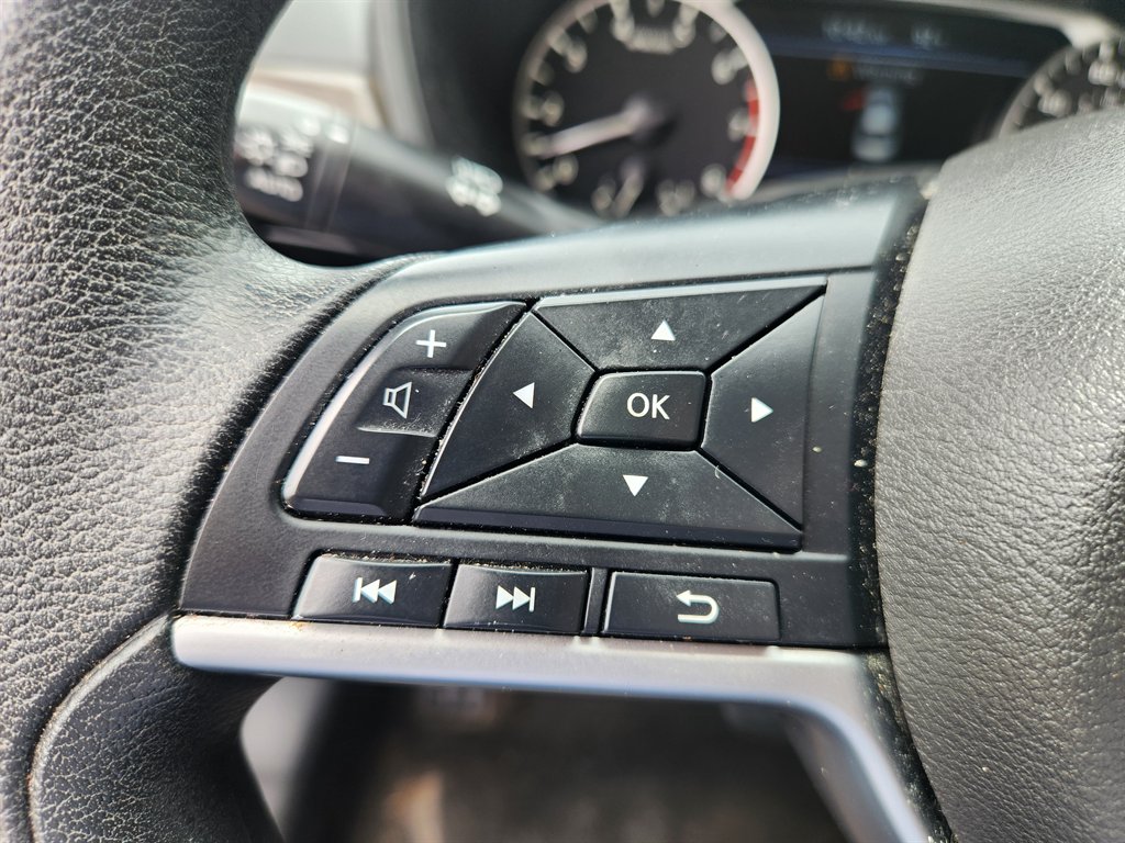2023 Nissan Altima - $17,800