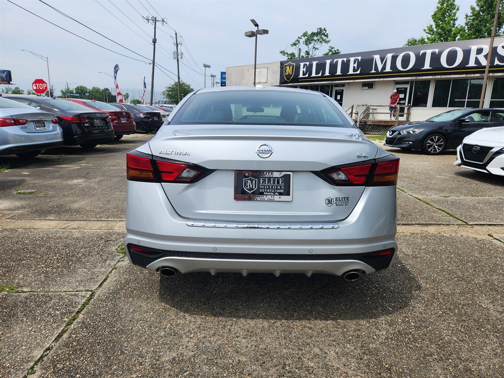 2021 Nissan Altima - $15,995
