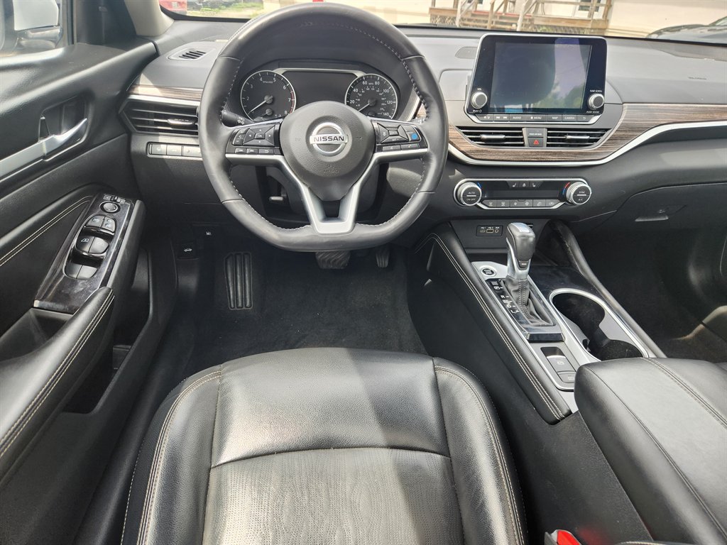 2021 Nissan Altima - $15,995