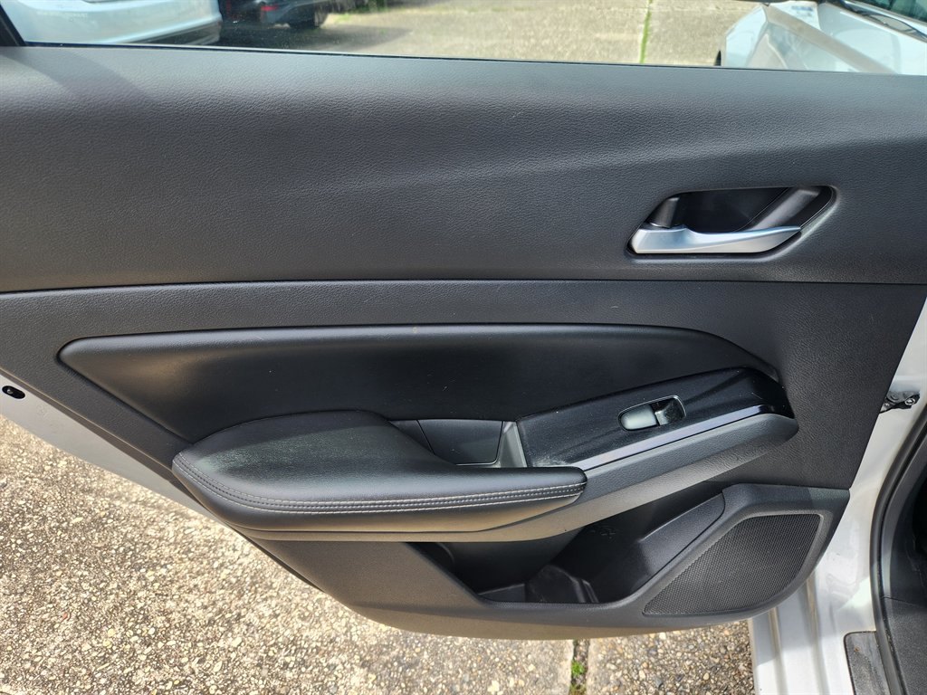 2021 Nissan Altima - $15,995