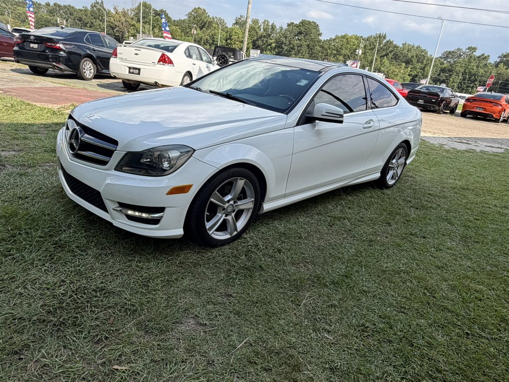 2015 Mercedes-Benz C-Class - $11,899