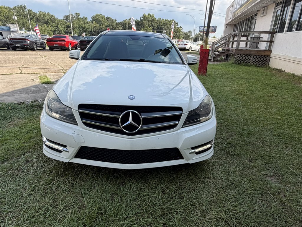 2015 Mercedes-Benz C-Class - $11,899