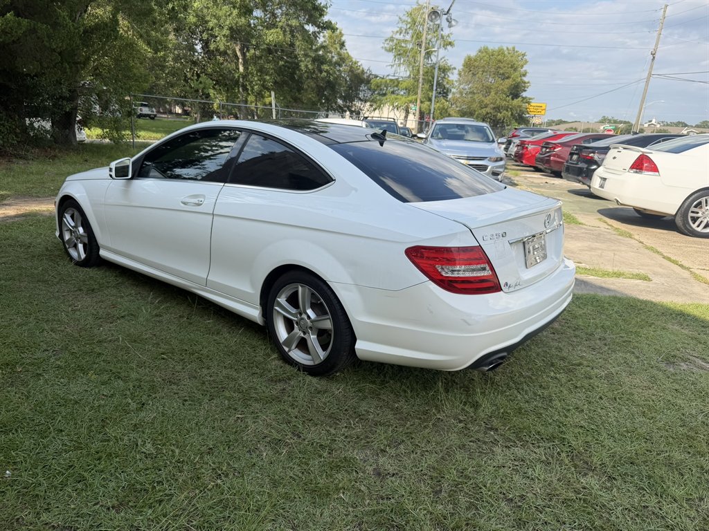 2015 Mercedes-Benz C-Class - $11,899