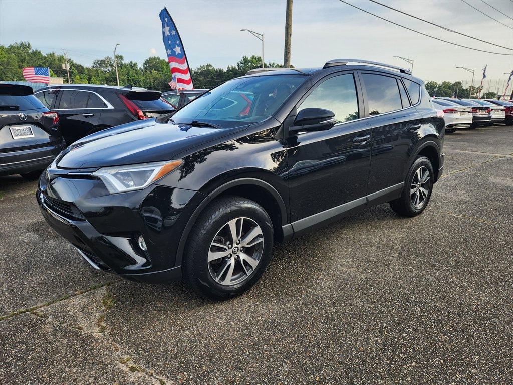 2017 Toyota RAV4 - $14,799