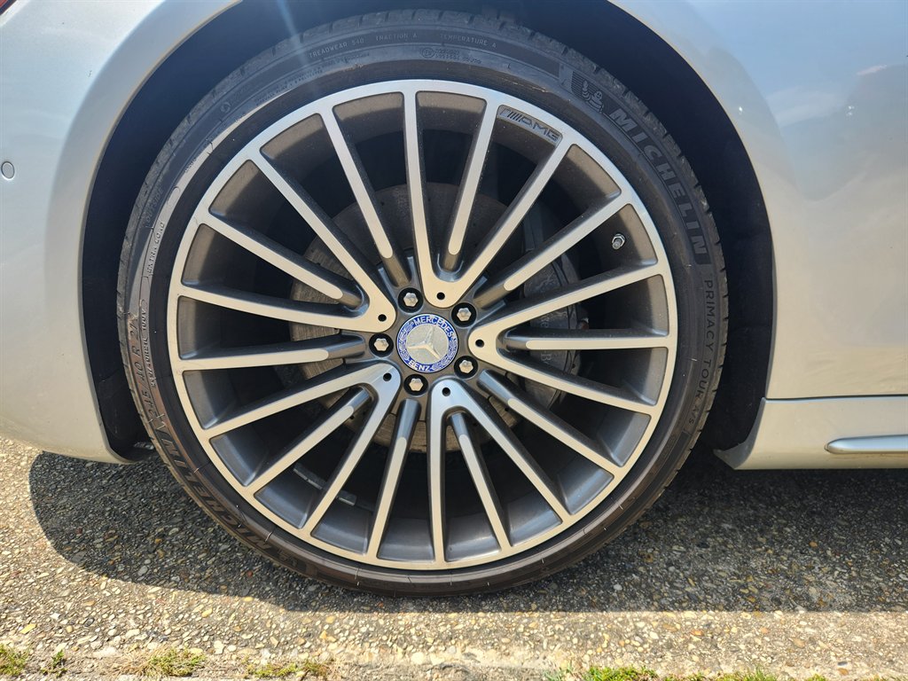 2019 Mercedes-Benz S-class - $35,995