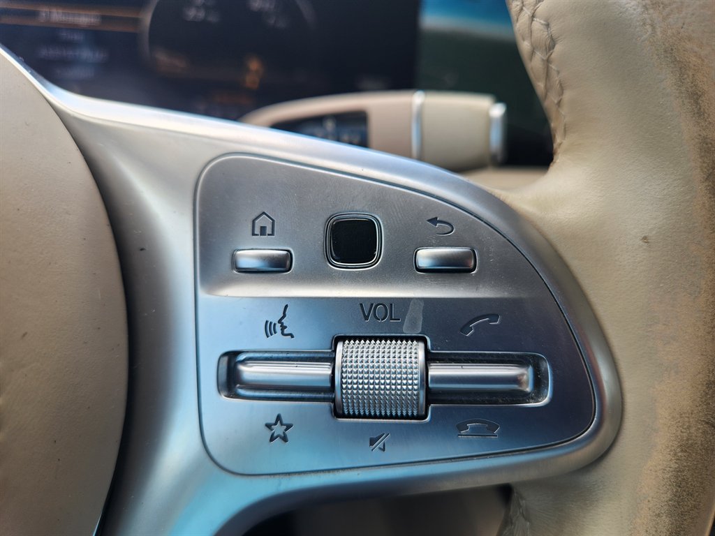2019 Mercedes-Benz S-class - $35,995
