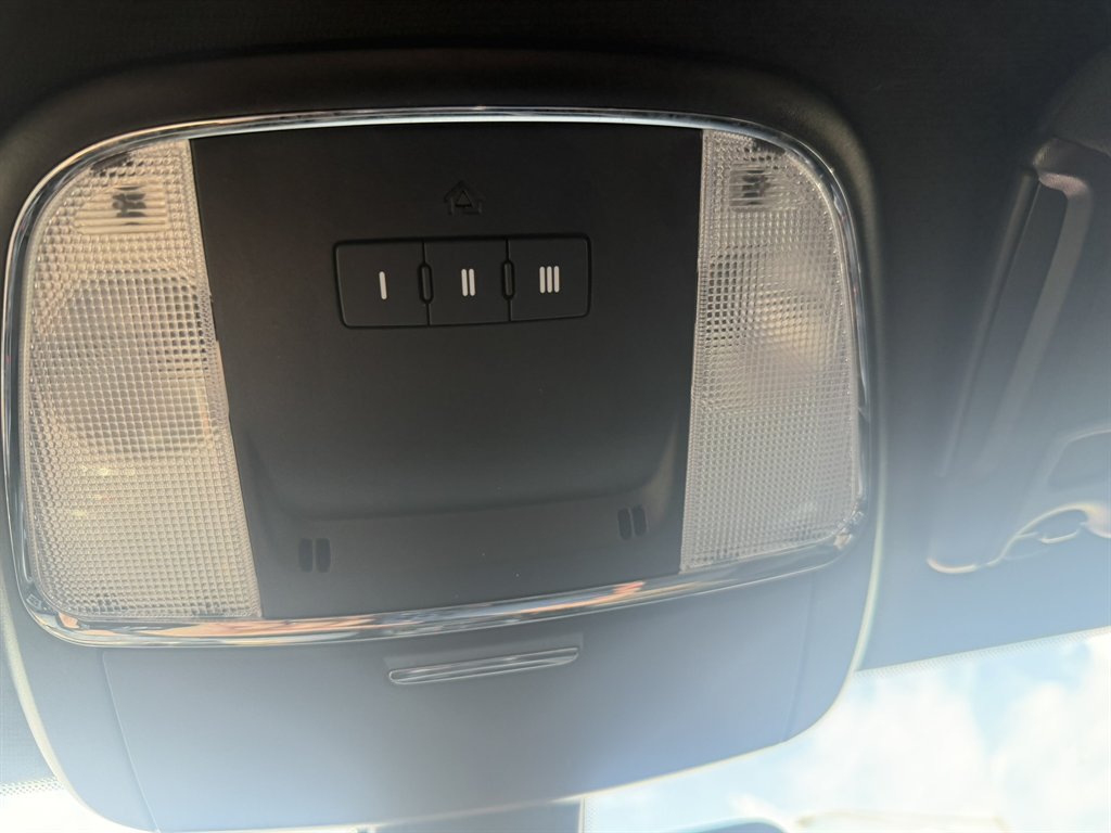 2023 Dodge Charger - $33,895