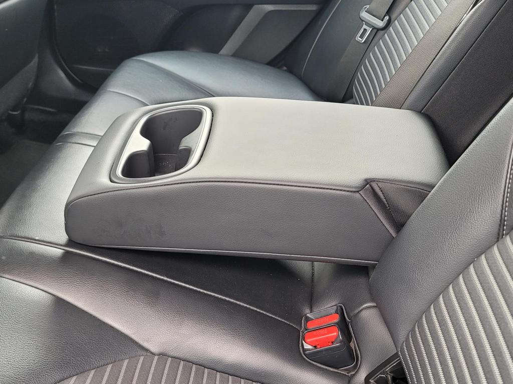 2022 Toyota Camry SE photo