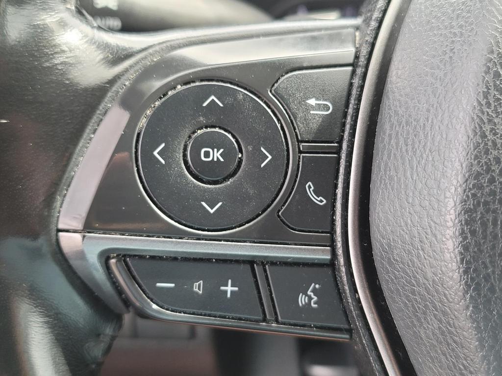 2022 Toyota Camry SE photo