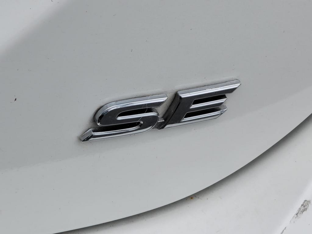2022 Toyota Camry SE photo