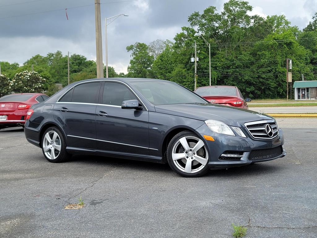 2012 Mercedes-Benz E-Class E350 Luxury photo