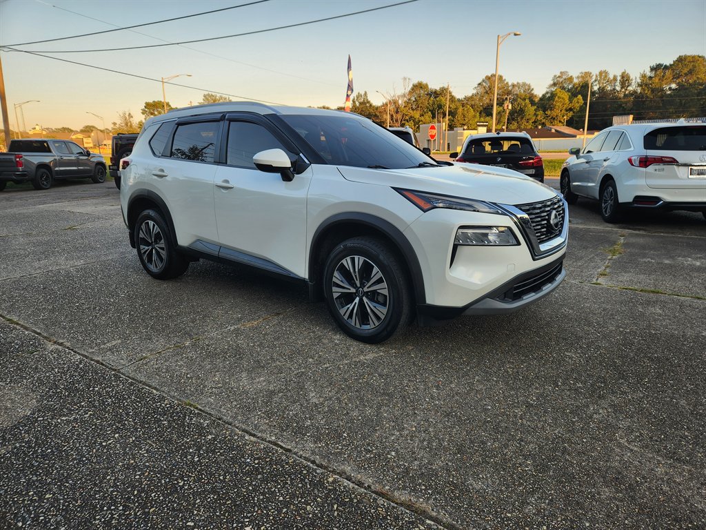 2022 Nissan Rogue - $15,995