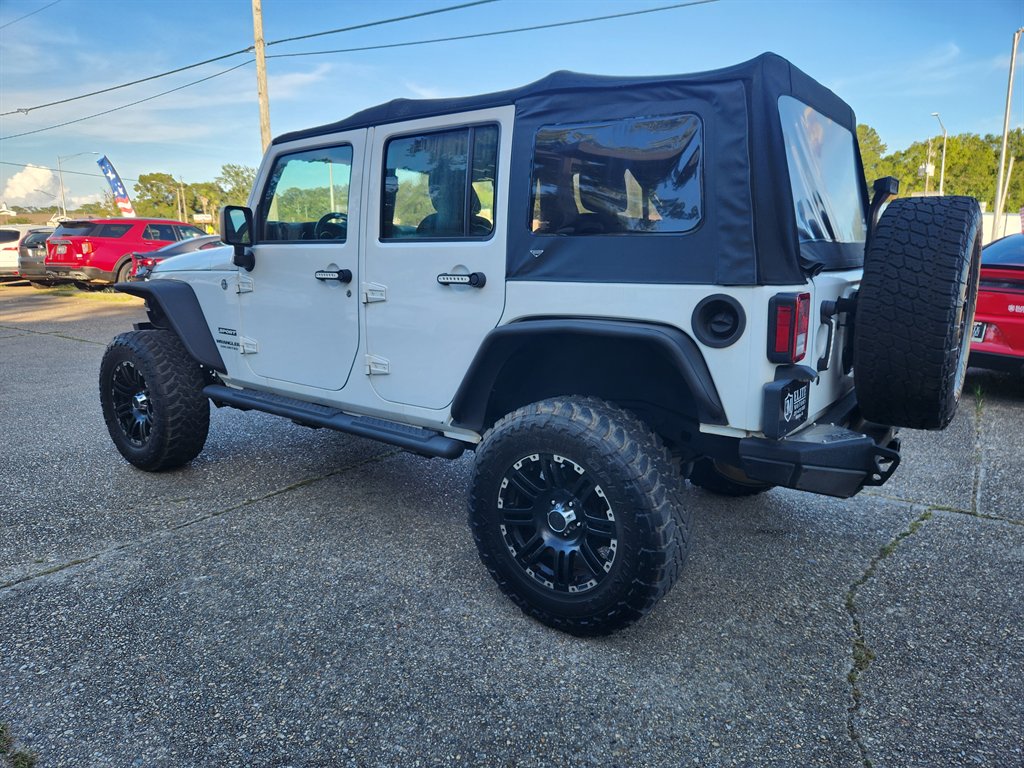 2015 Jeep Wrangler - $15,995