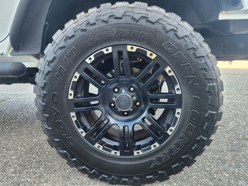 2015 Jeep Wrangler - $15,995