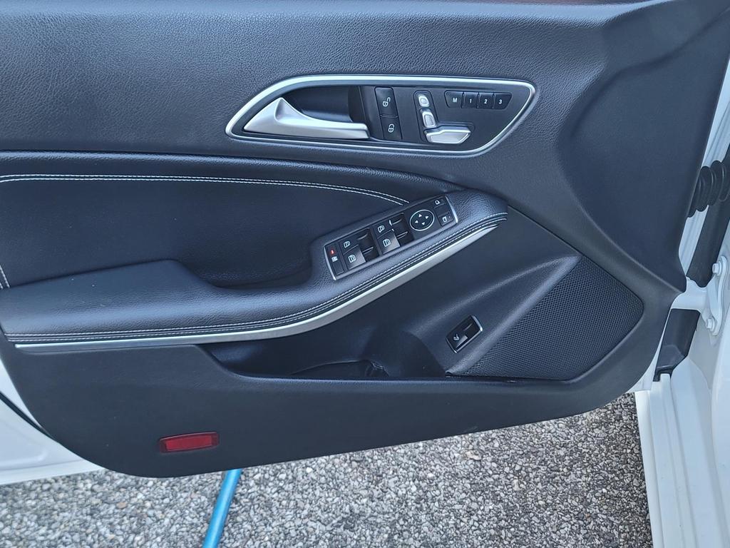 2019 Mercedes-Benz cla CLA250 photo