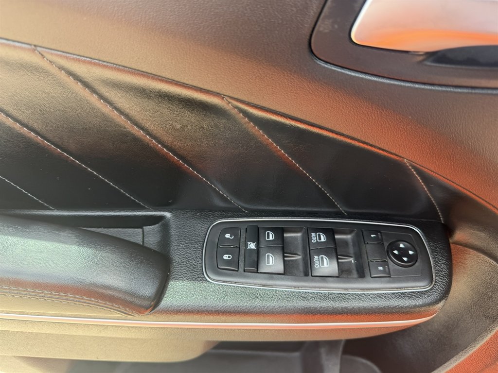 2019 Dodge Charger - $26,500