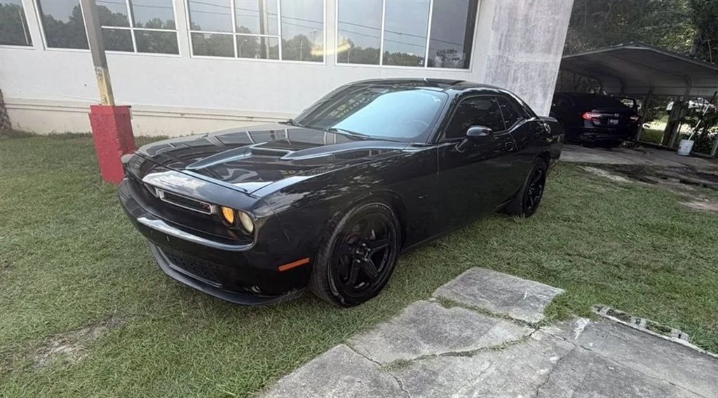 2015 Dodge Challenger - $17,490