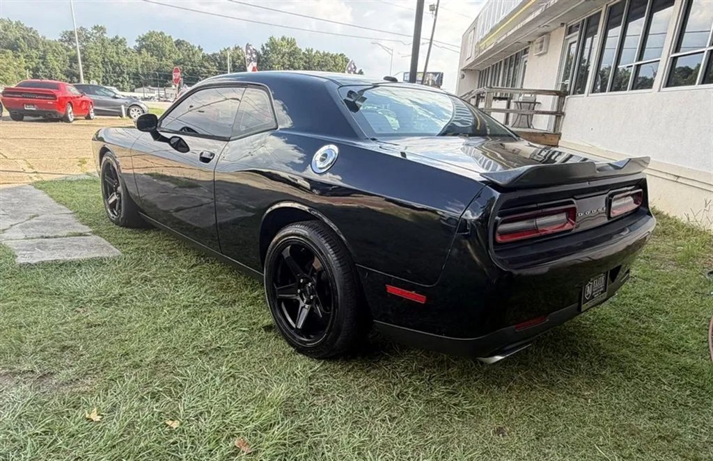 2015 Dodge Challenger - $17,490