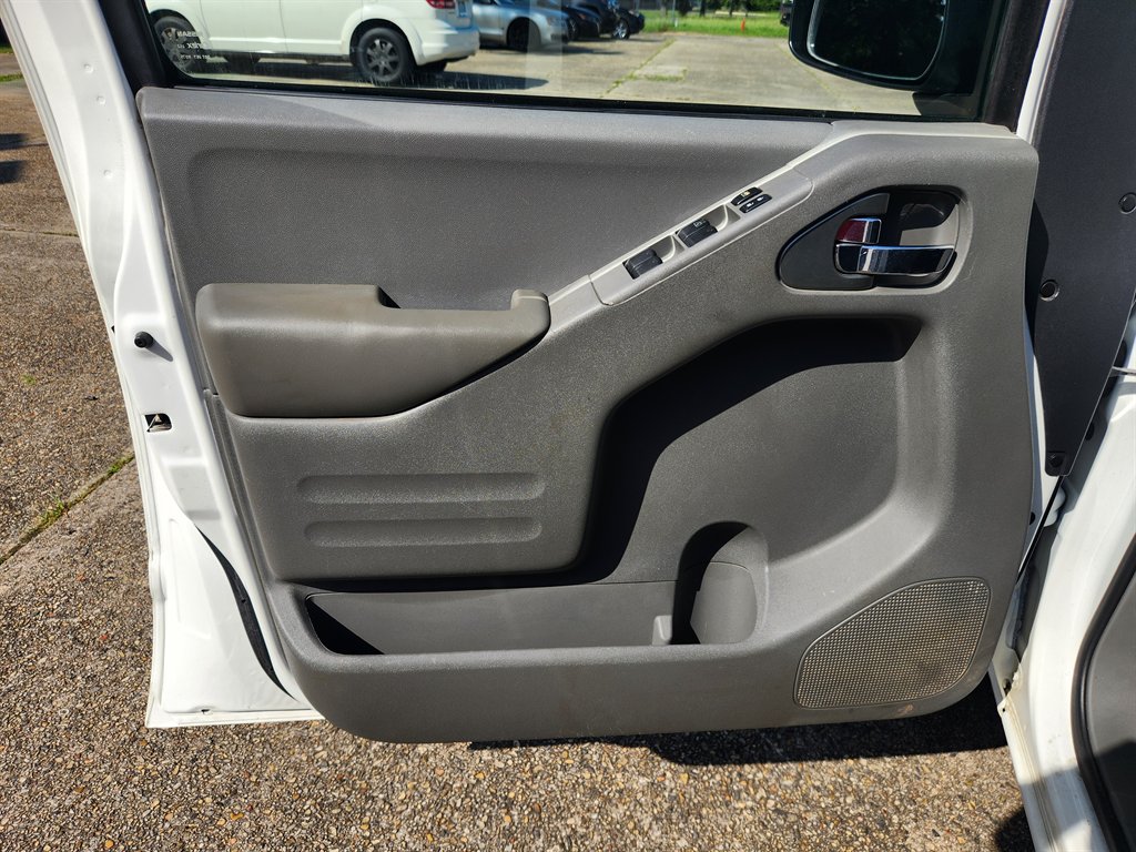2019 Nissan Frontier - $15,995