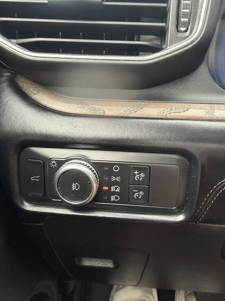 2021 Ford Explorer - $25,995