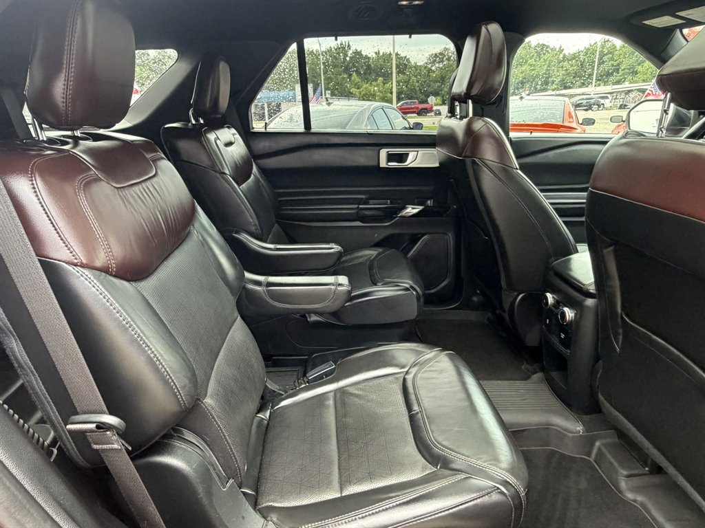 2021 Ford Explorer - $25,995