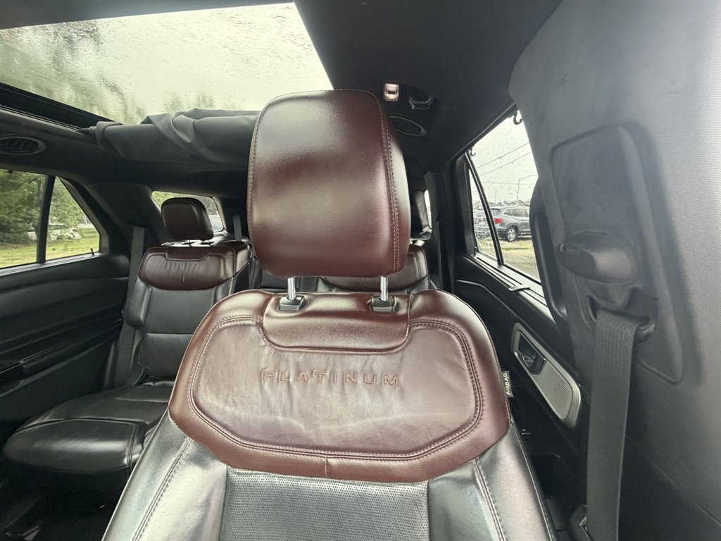 2021 Ford Explorer - $25,995