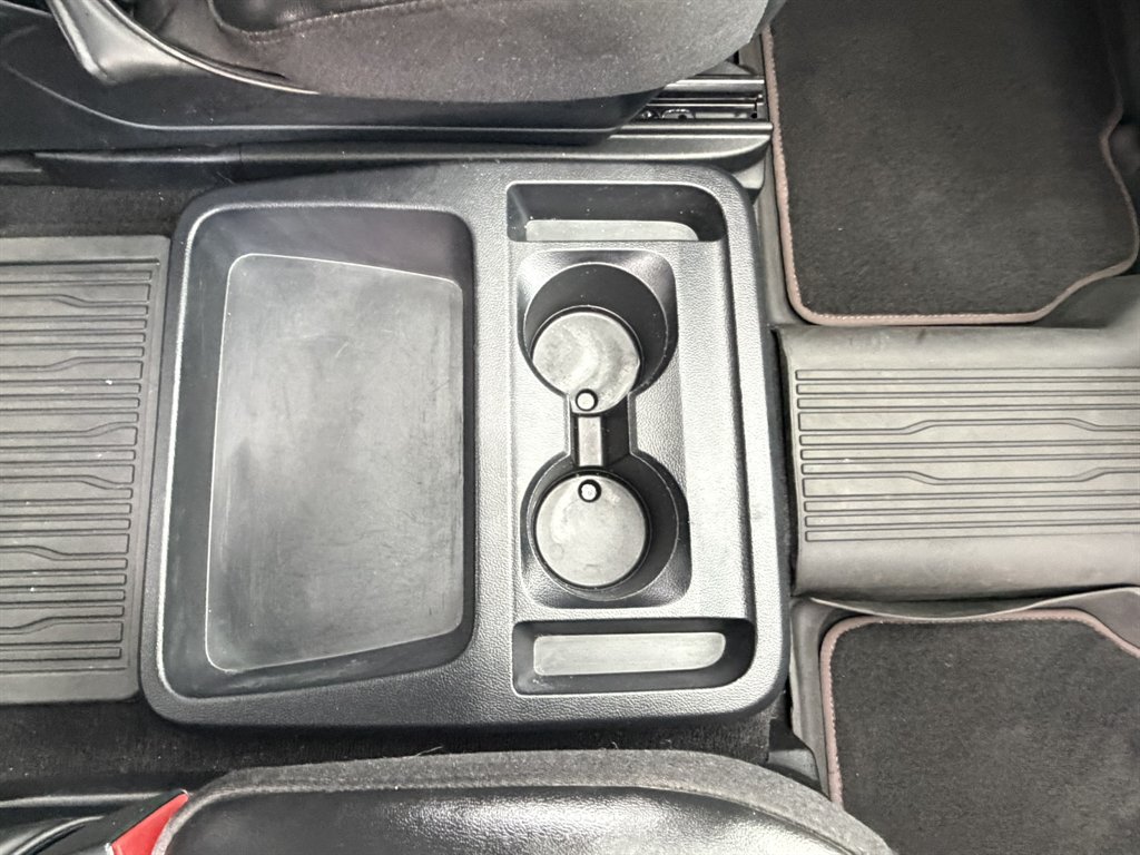 2021 Ford Explorer - $25,995
