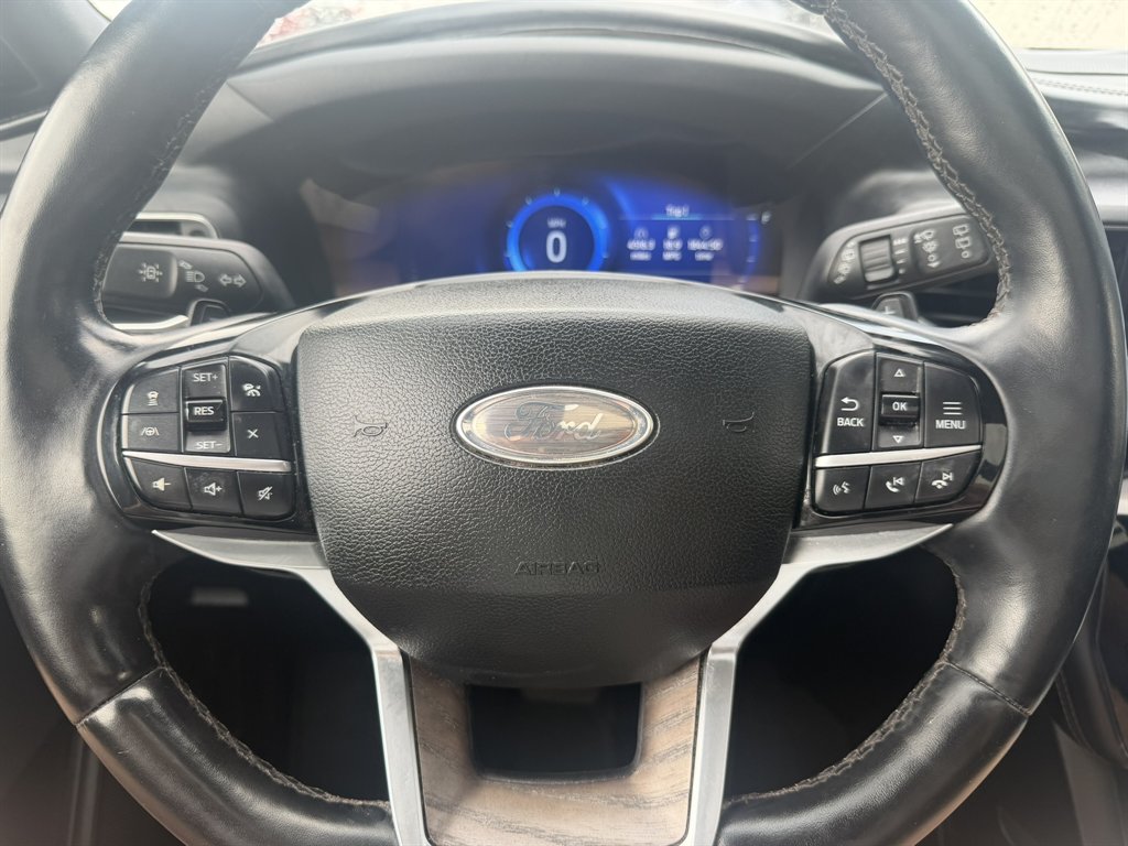 2021 Ford Explorer - $25,995