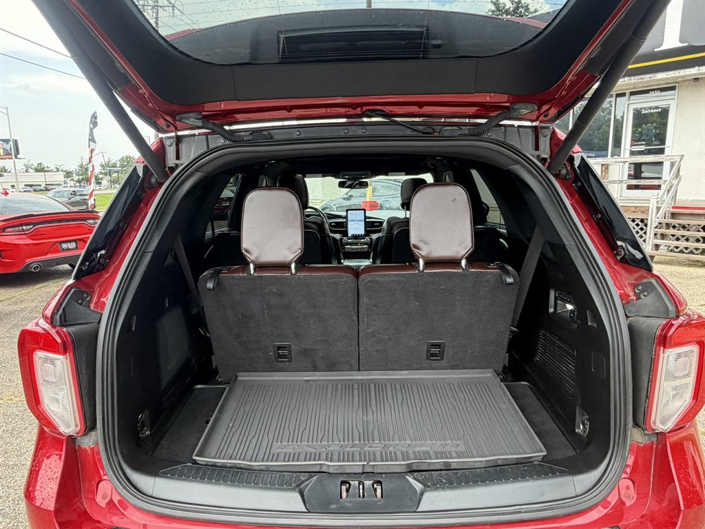 2021 Ford Explorer - $25,995