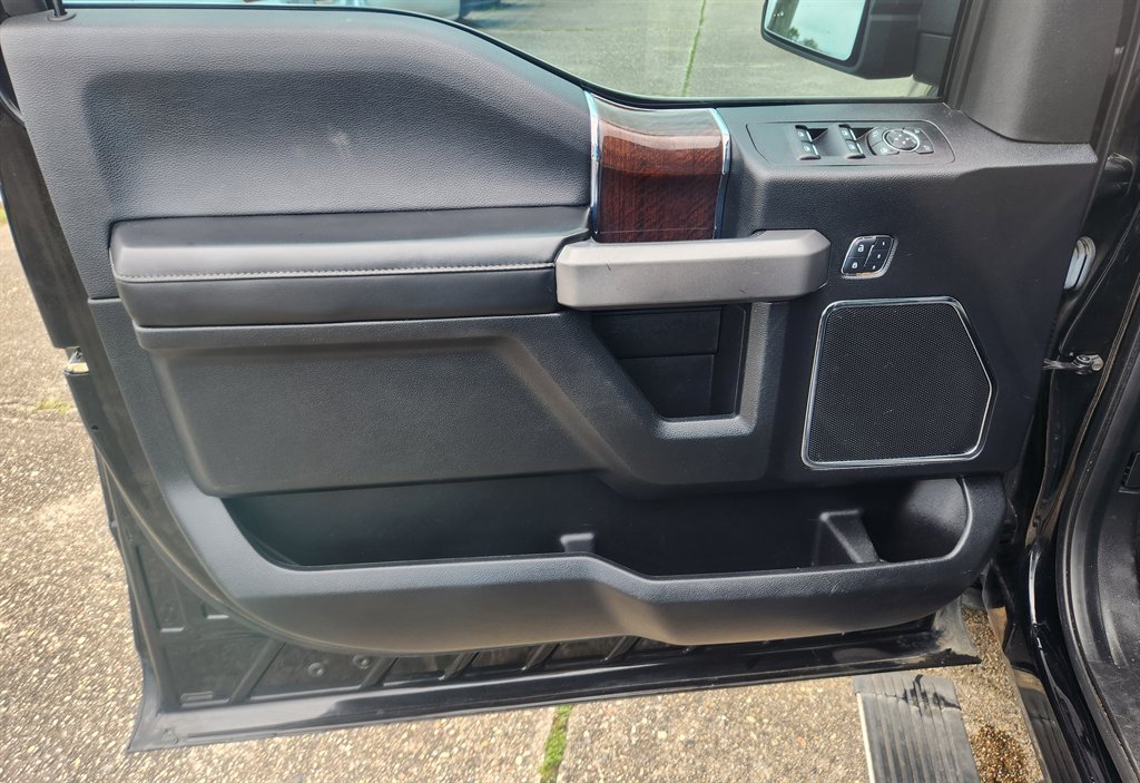 2017 Ford F-150 - $22,799