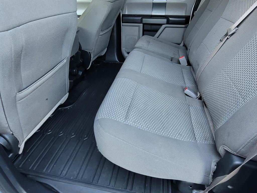 2017 Ford F150 XLT photo