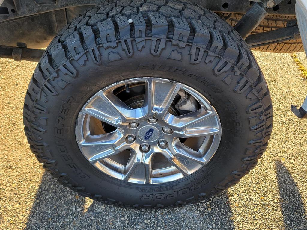2017 Ford F150 XLT photo