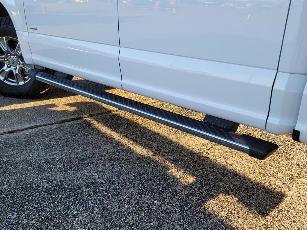 2017 Ford F150 XLT photo