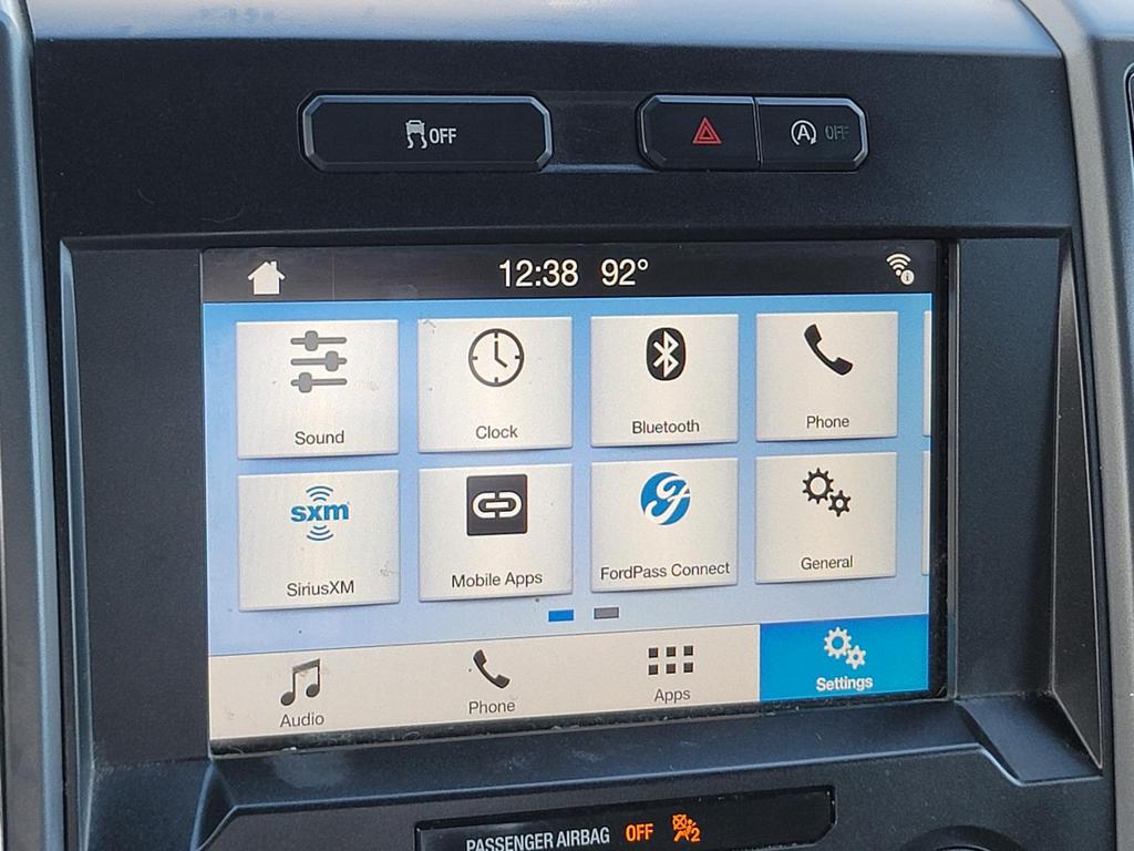 2019 Ford F150 XLT photo