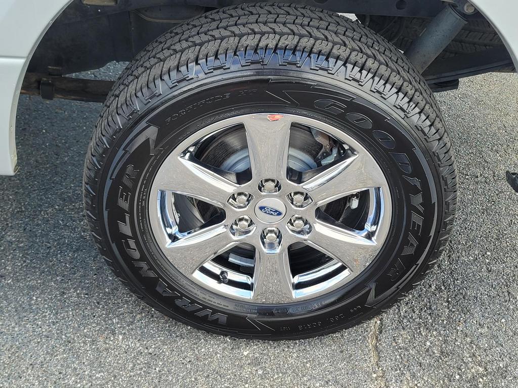 2019 Ford F150 XLT photo