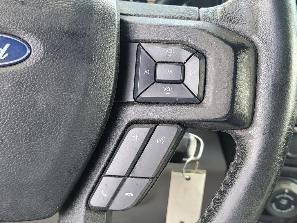 2019 Ford F150 XLT photo