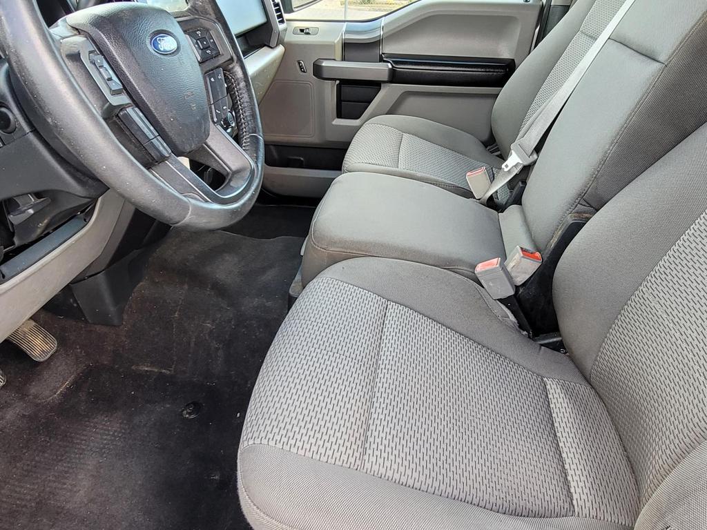 2019 Ford F150 XLT photo