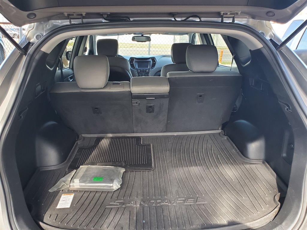 2017 Hyundai Santa Fe Sport - $17,900
