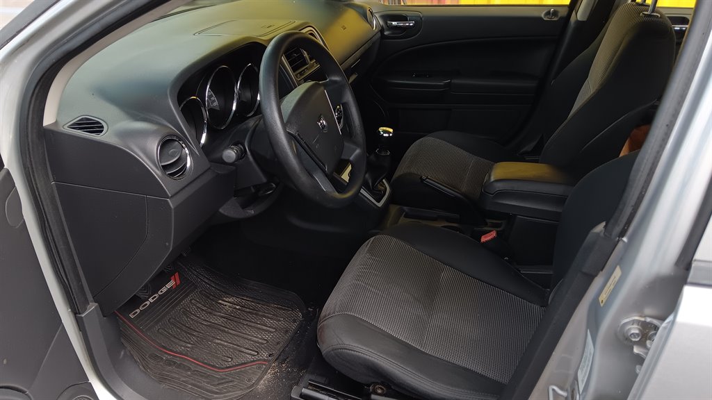 2011 Dodge Caliber - $3,500
