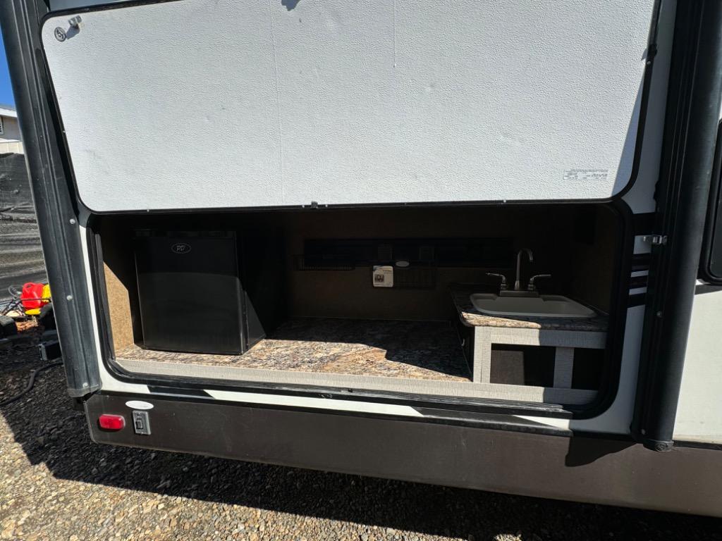 2016 StarCraft Bunkhouse - $16,900